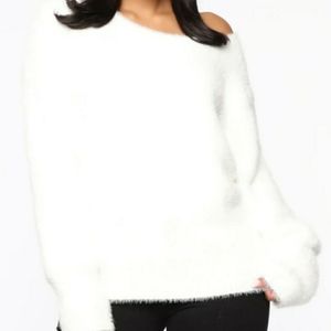 Flirting with you eyelash sweater -white